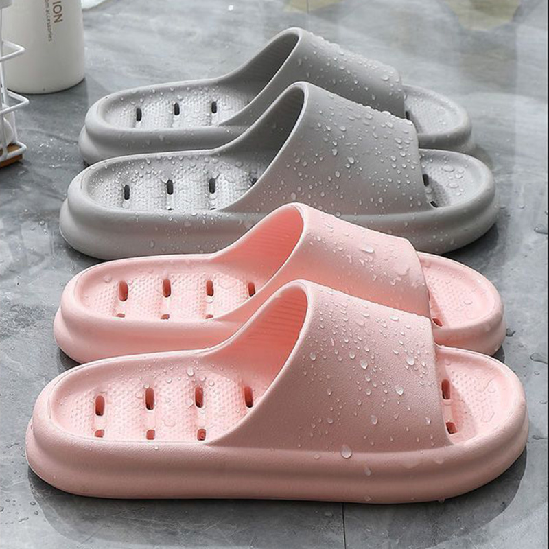 Water Shoes - รองเท้าแตะห้องน้ำแบบเจาะรู EVA สำหรับผู้หญิง พื้นนุ่ม ระบายน้ำได้ดี รองเท้าสวมใส่ในบ้านสำหรับคู่รัก